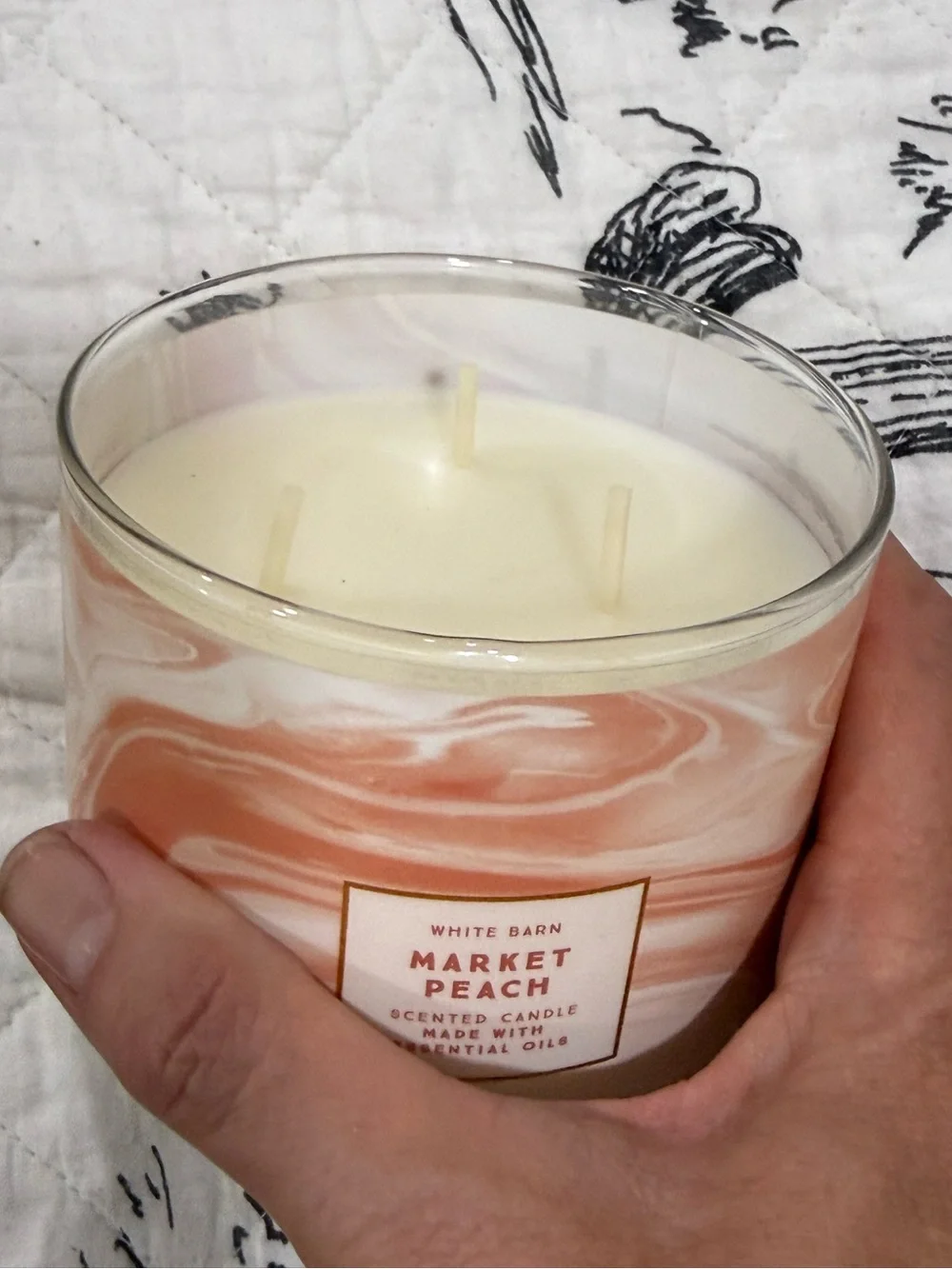 NEW Bath & Body Works Market Peach  3 Wick Candle - Picture 3 of 4